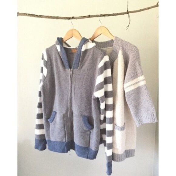 𝅺pol Fleece Hoodie with Striped Sleeves And Hood - Picture 10 of 11